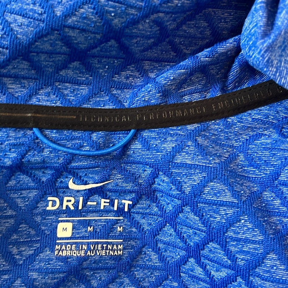 Nike Lightweight Technical Performance Jacket - image 8